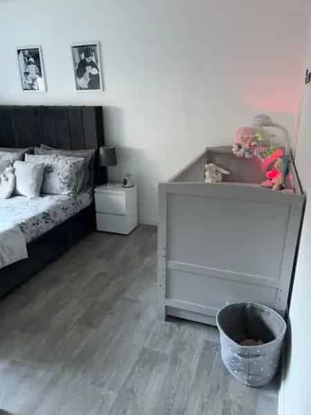Ground Floor 1 Bedroom Flat New Kitchen and Bathroom