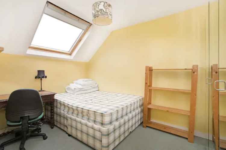 2 Bedroom Semi Detached House to Rent Oxford