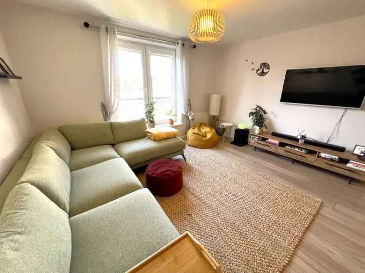 2 Bedroom Flat House to Rent in Bonnington
