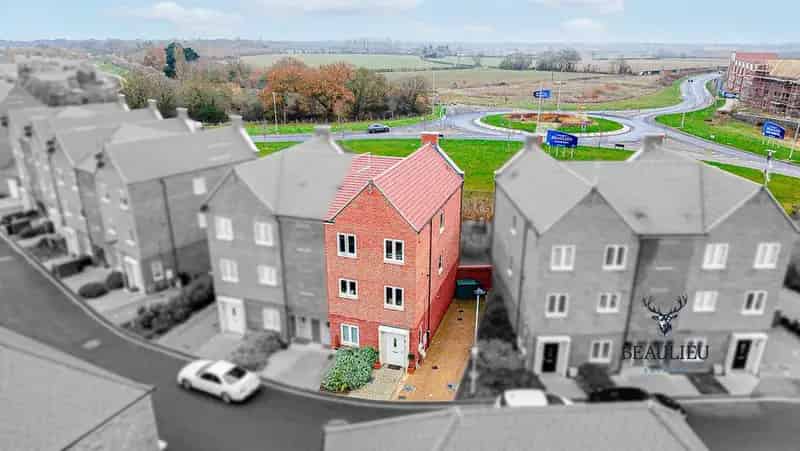 3 Bedroom Duplex For Sale
