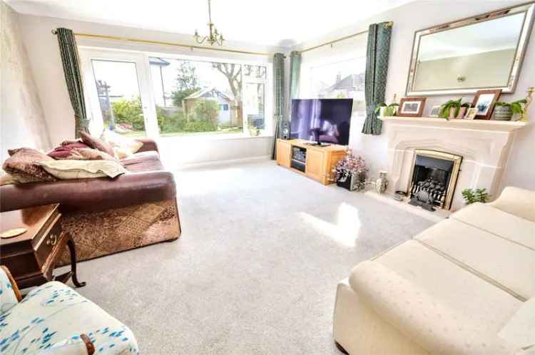 Five Bedroom Detached House Near Amenities