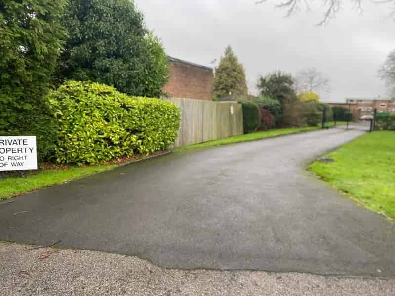 Single Garage For Sale Near Beardmore Road