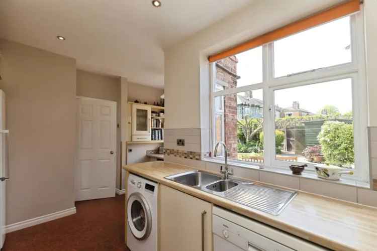 4 Bedroom House in Linthorpe with Off-Street Parking and Landscaped Garden
