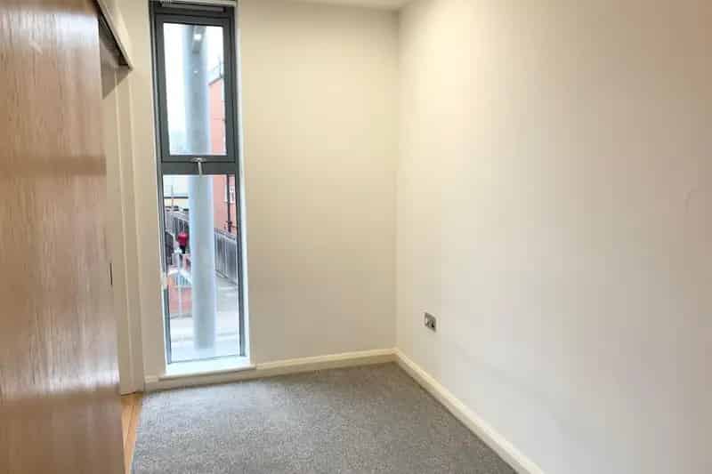 Two Bedroom Apartment with Parking - Available April