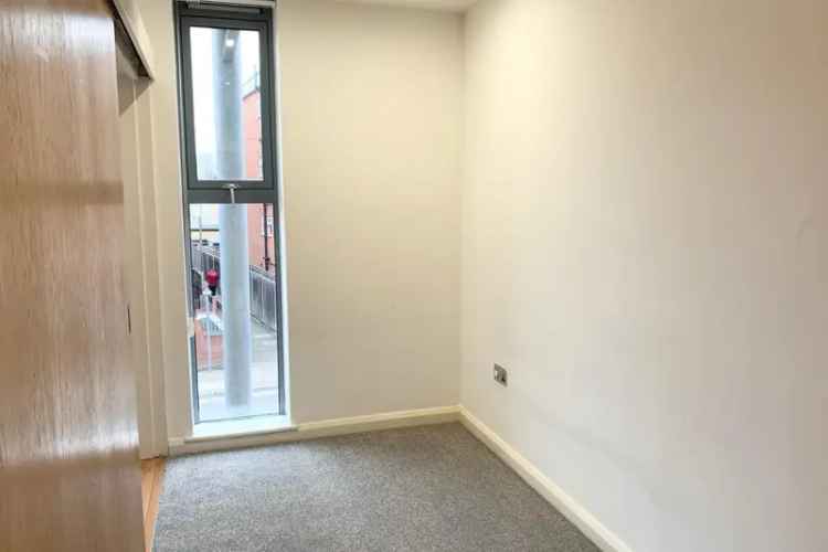 Two Bedroom Apartment with Parking - Available April