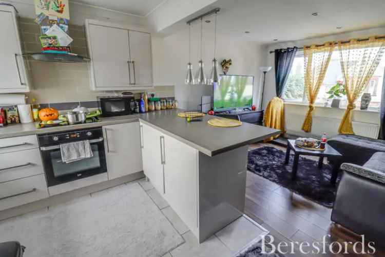 1 Bedroom Maisonette for Sale near Brentwood High Street