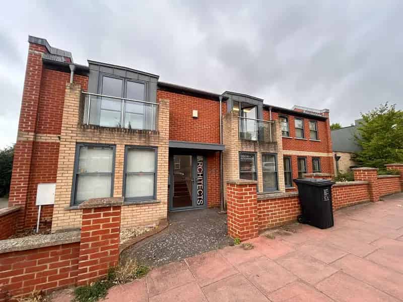 995 sq ft Office Space 253 Ditchling Road