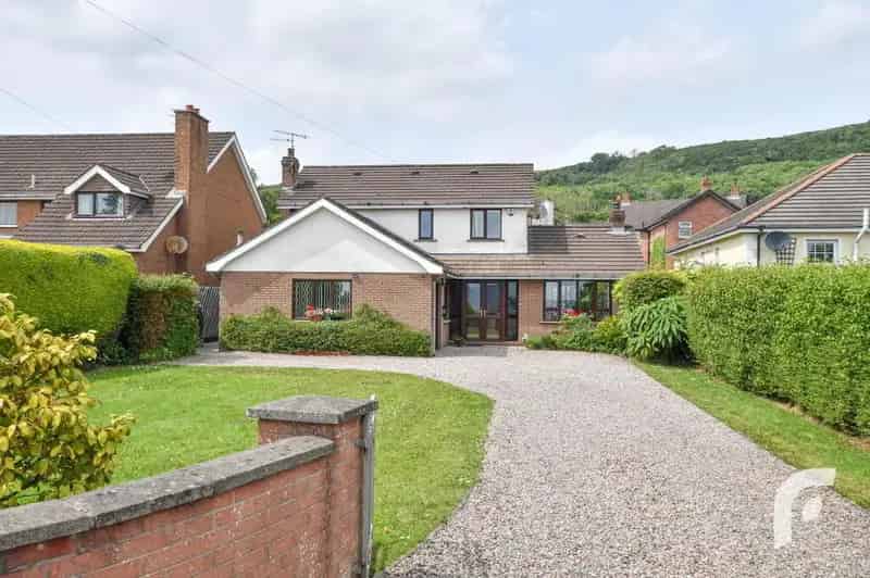 Family Home in Greenisland Detached 3 Bed 4 Reception Rooms