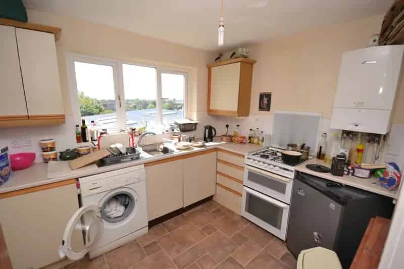 2 Bedroom Apartment Near Queens Medical Centre - Students Welcome