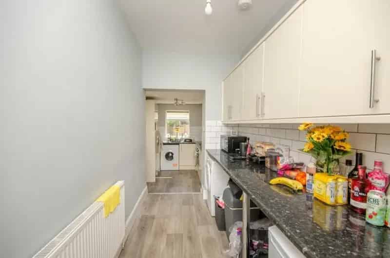 3 4 Bed House Investment Opportunity Near Gloucester Road
