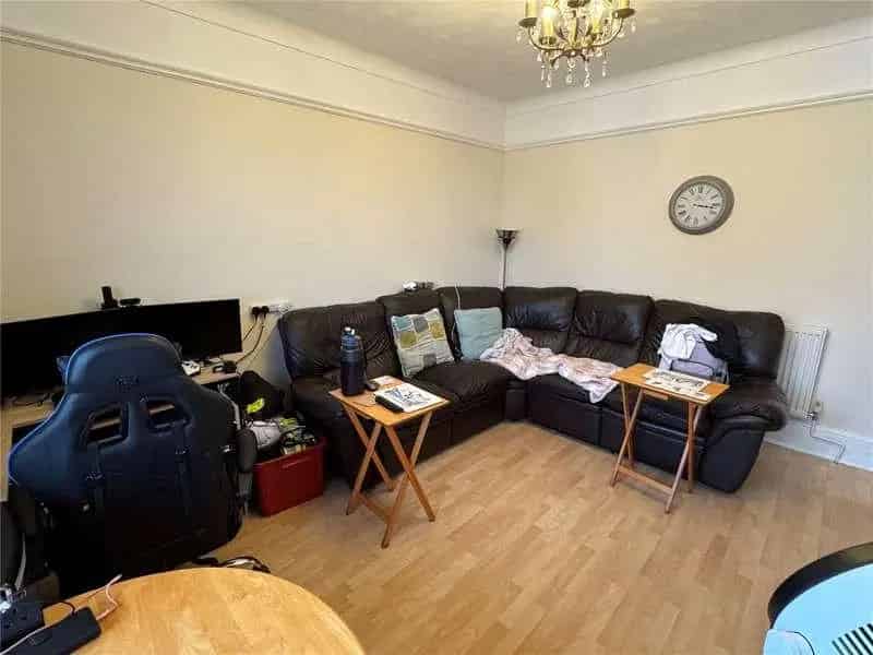 1 Bed Flat for Sale East Clacton - Investor Opportunity