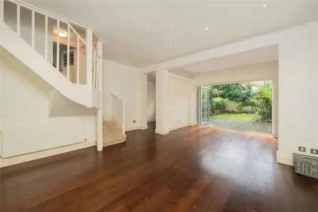 Link Detached House Wimbledon SW20 - 3 Beds 2 Baths