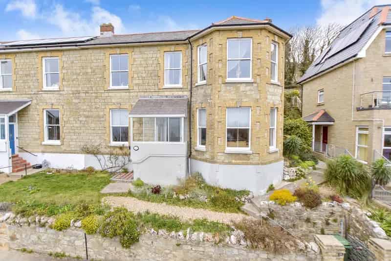 4 Bedroom Semi-Detached House for Sale Ventnor Isle of Wight