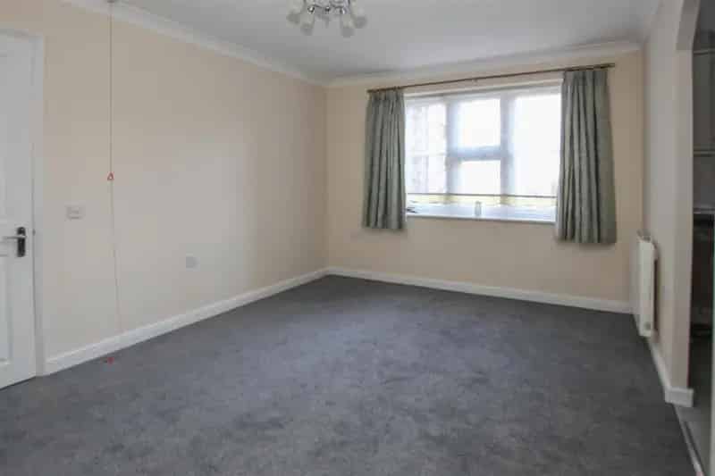 2 Bedroom Retirement Apartment for Sale Brentwood