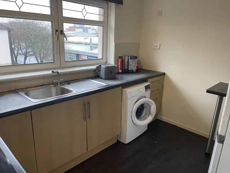 3 Bedroom Flat Glasgow City Centre - Near Universities and Transport