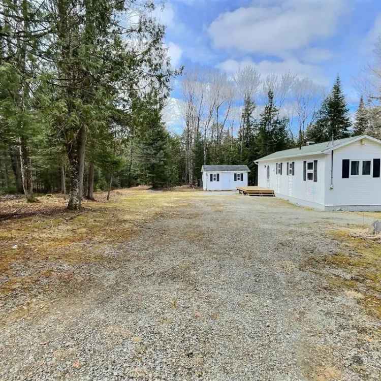 Mobile Home for Sale in Weedon Quebec