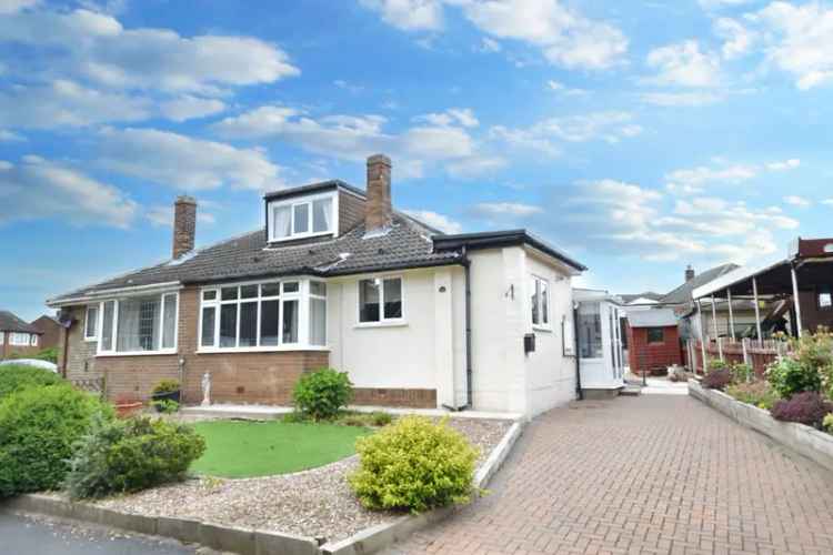 Bungalow For Sale in Wakefield, England