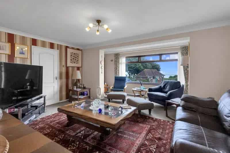 4 bedroom Detached House for sale, Kent, CT19