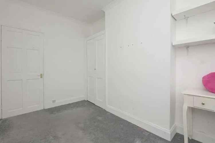2 Bed Upper Villa with Converted Attic