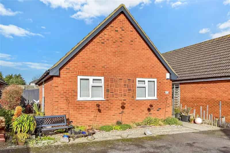 2 Bedroom Detached Bungalow for Sale Near Town and Beach