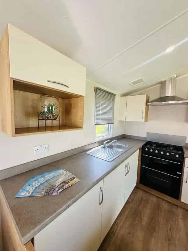 2 Bed Static Caravan for Sale - 12 Month Occupancy