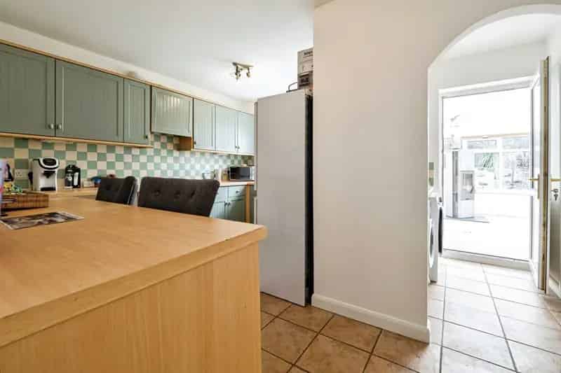 Spacious Family Home in Kingswood with Conservatory and Ample Parking