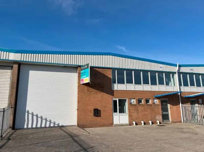 Industrial Distribution Unit to Rent Bristol BS3