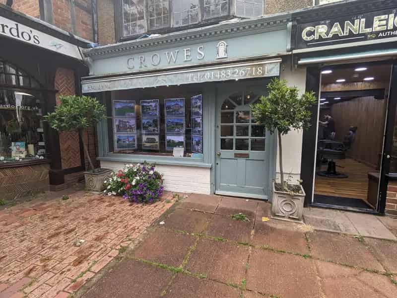 Retail Unit in Central Cranleigh