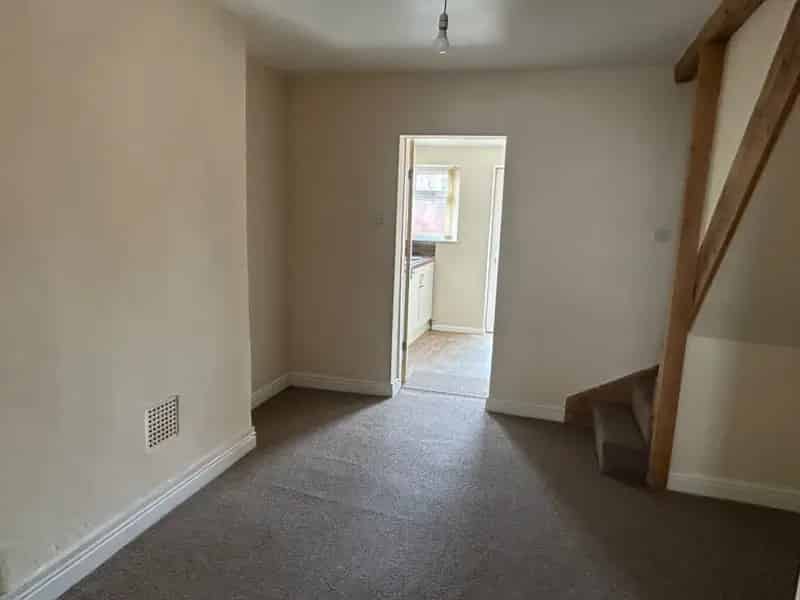 2 Bedroom House To Rent