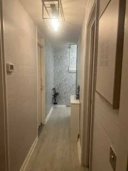 3 Double Bedroom Ground Floor Flat Large Kitchen Bathroom