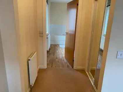 2 Bedroom Flat Aberdeen 91m2 Furnished Private Parking