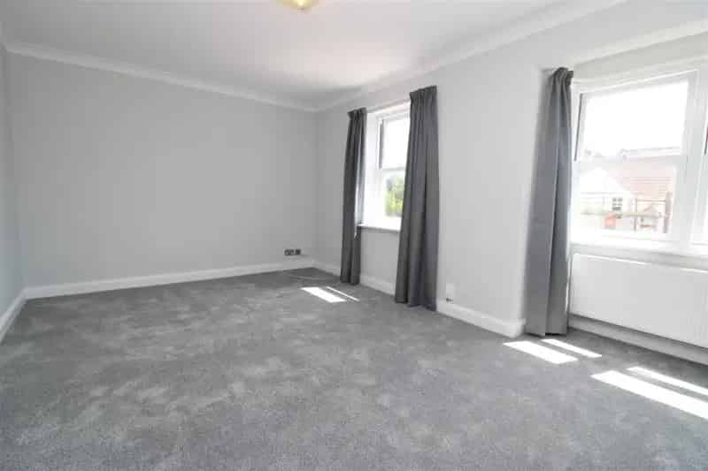 Two Double Bedroom Apartment Preston Park Zero Deposit Garage