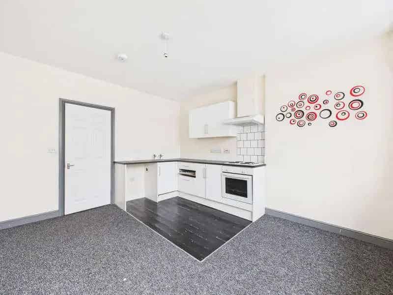 3 bed property for sale