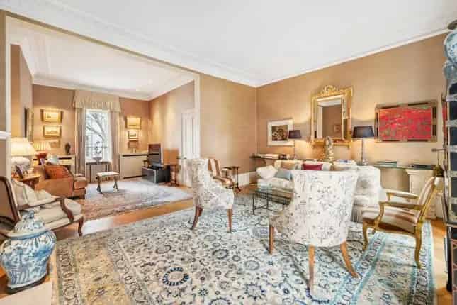 Grade II Listed Townhouse Knightsbridge Private Garden Garage