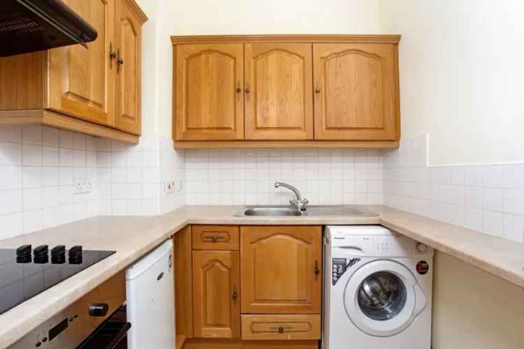 2 Bedroom Apartment to Rent in Cheltenham Town Centre