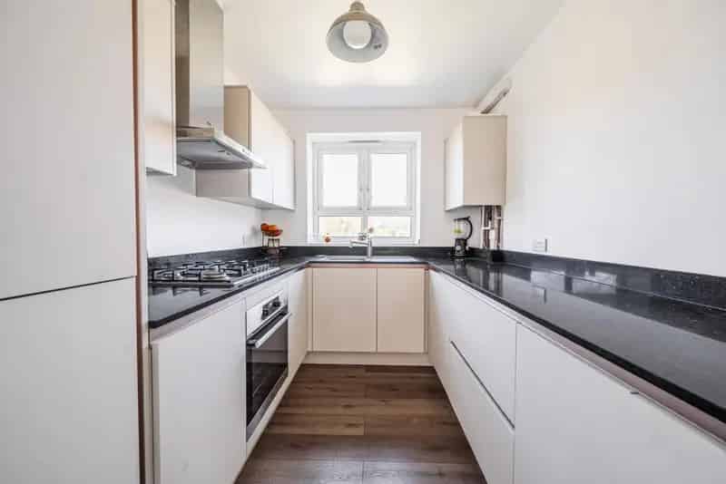 Flat For Sale , London, England