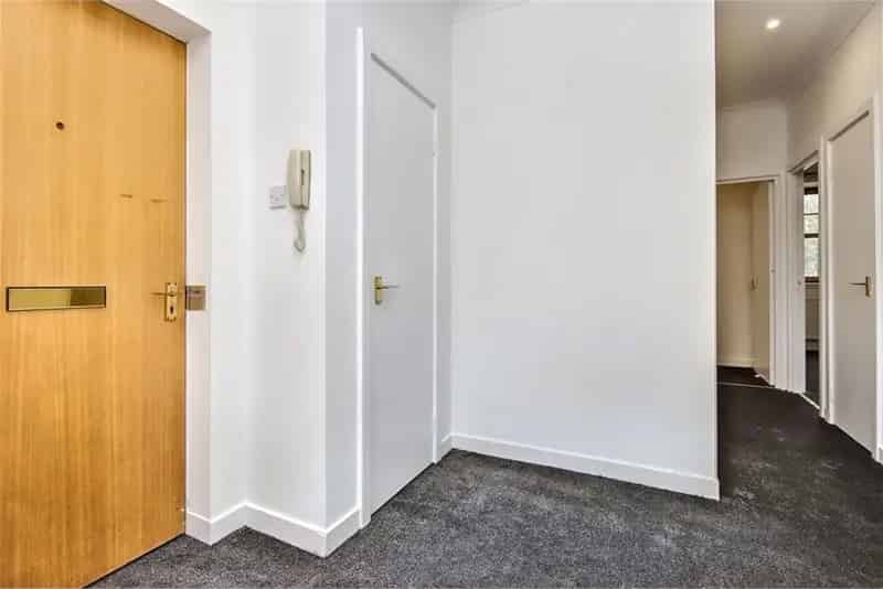 2 Bed Flat Second Floor Hill Views First Time Buyers Professionals Couples Families
