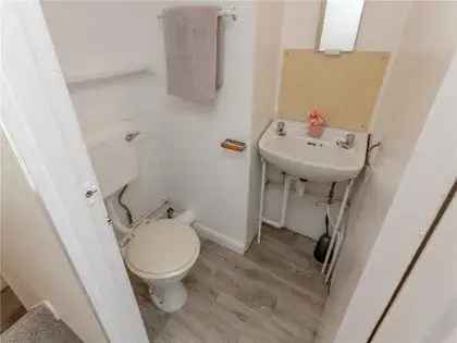 3 Bedroom 136m² Furnished Flat Aberdeen HMO Licensed