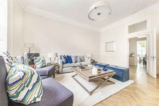 Flat for Rent in Ebury Street Belgravia SW1W