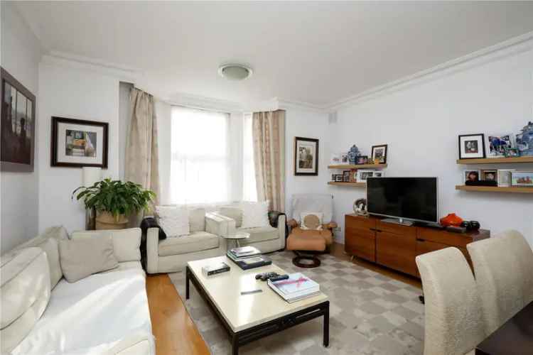 3 bedroom flat/apartment in London