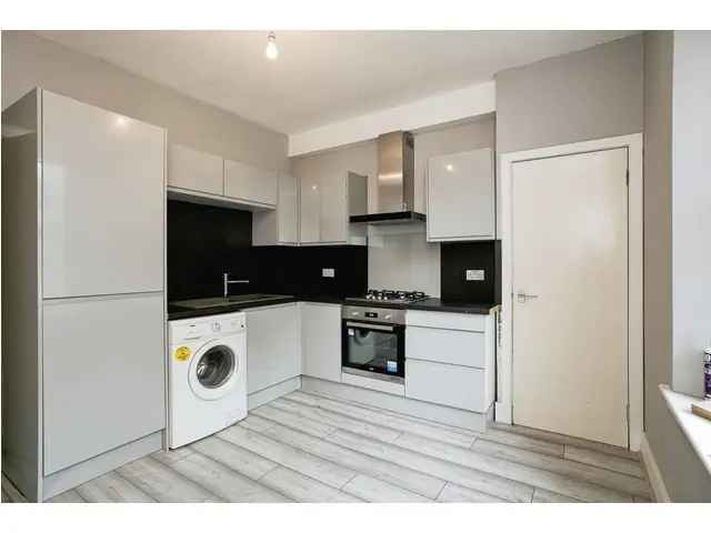 1 bedroom flat  for sale