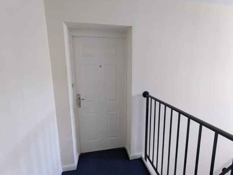 2 Bedroom Flat To Rent Available 15052025