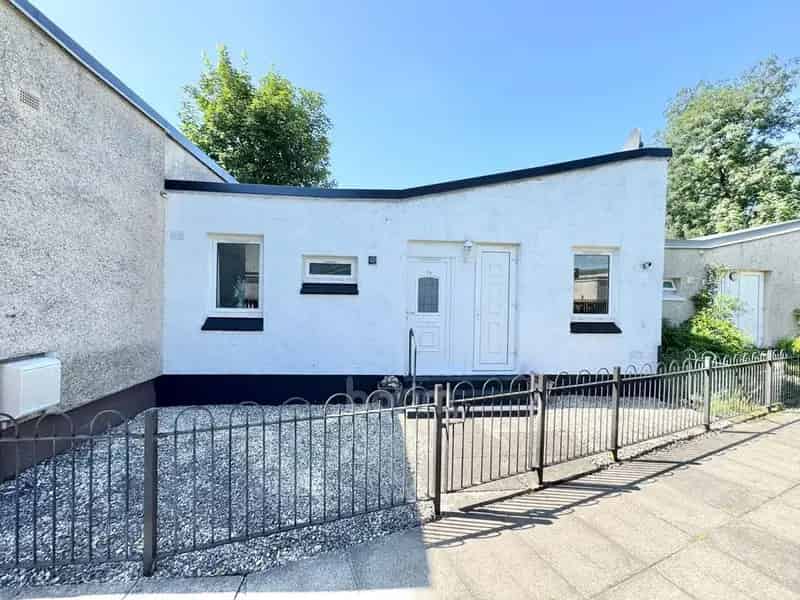 2 Bedroom Terraced Bungalow For Sale
