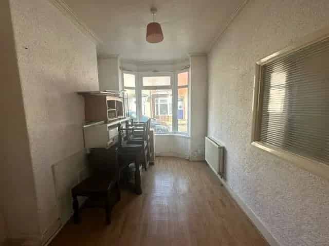 Two Bedroom House in TS1 - No Chain
