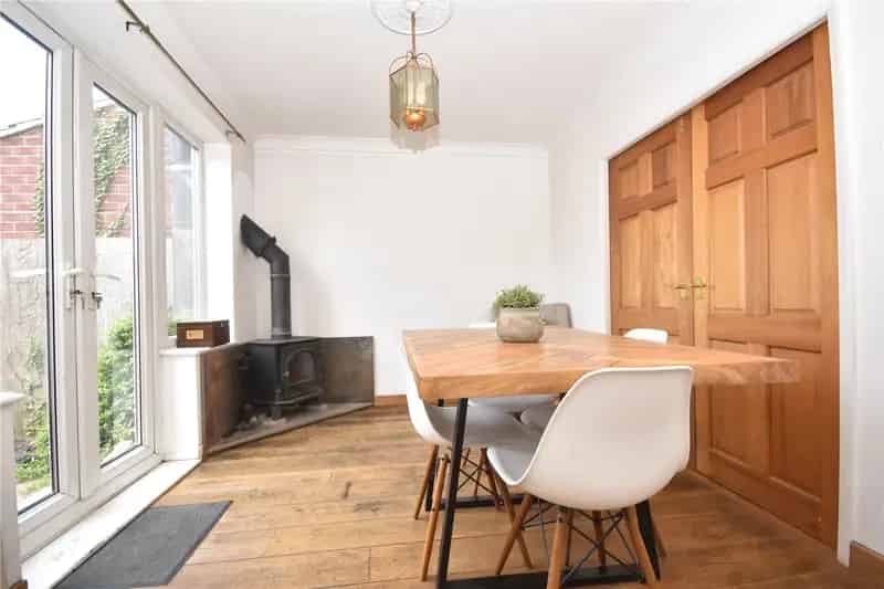 Extended Three Bedroom Semi Detached House in Garforth