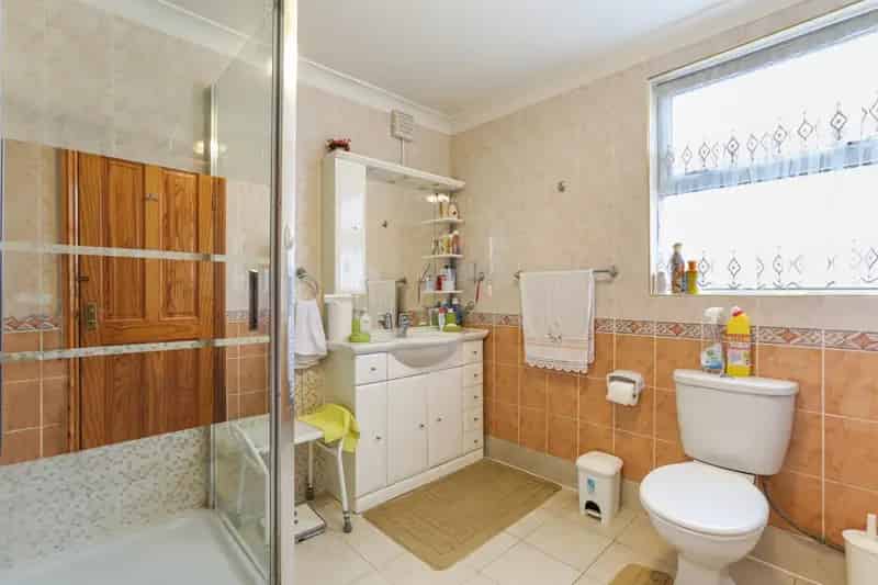 3 bedroom Flat
 For Sale