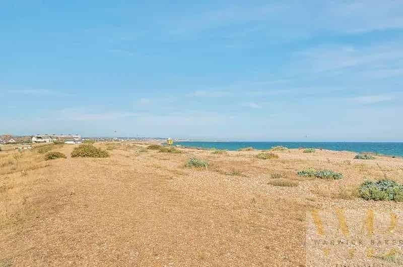 2 Bed Beachfront Apartment For Sale