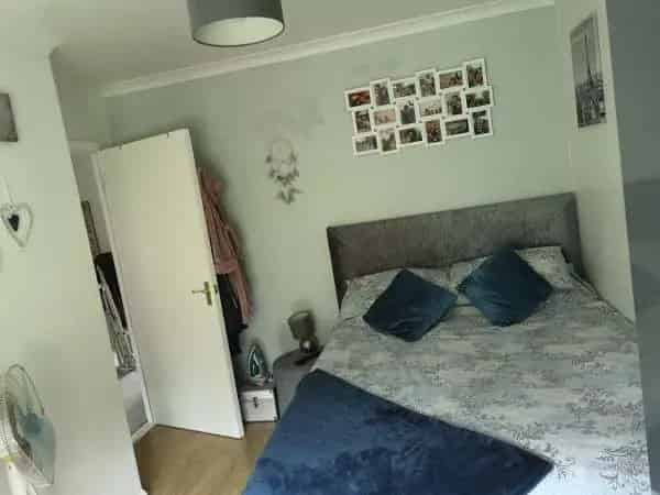 Lovely 3 Bedroom House Near School and Family