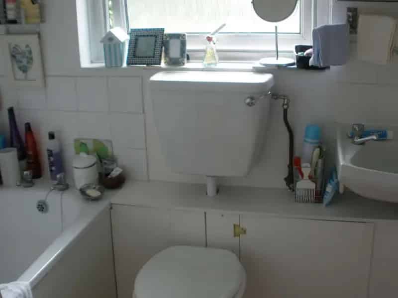 Large 1st Floor Maisonette Near Town Center
