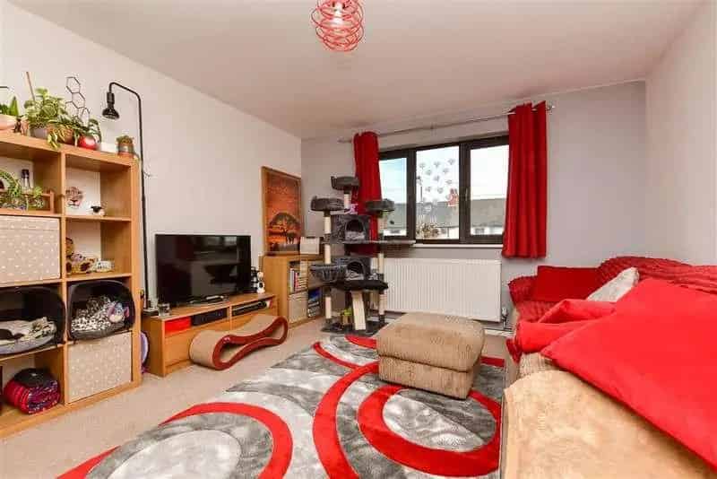 1 bed flat for sale